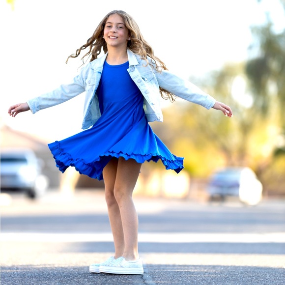 Girl in a Blue Dress - Picture 1 of 3